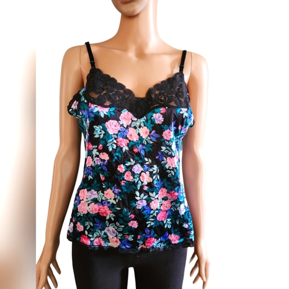 Vanity Fair Other - Vanity Fair Floral Lace Camisole